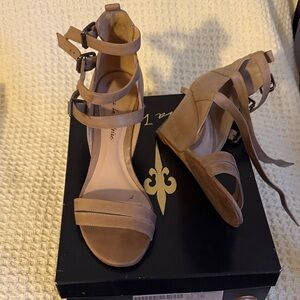 Pour La Victoire Beige Strappy Wedges